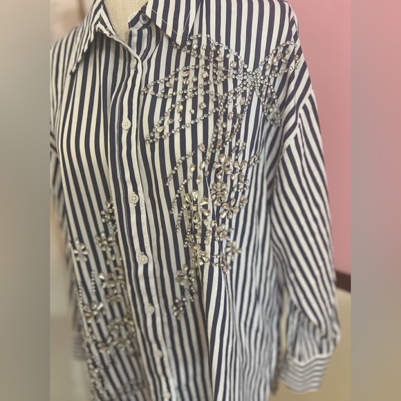 Crystal Embellished Maeve Button-Down - Picture 2 of 9